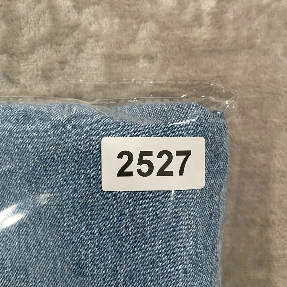 Vintage Levis 501 Jeans Mens 36x32 Blue Button Fly Made in USA Denim Light Wash